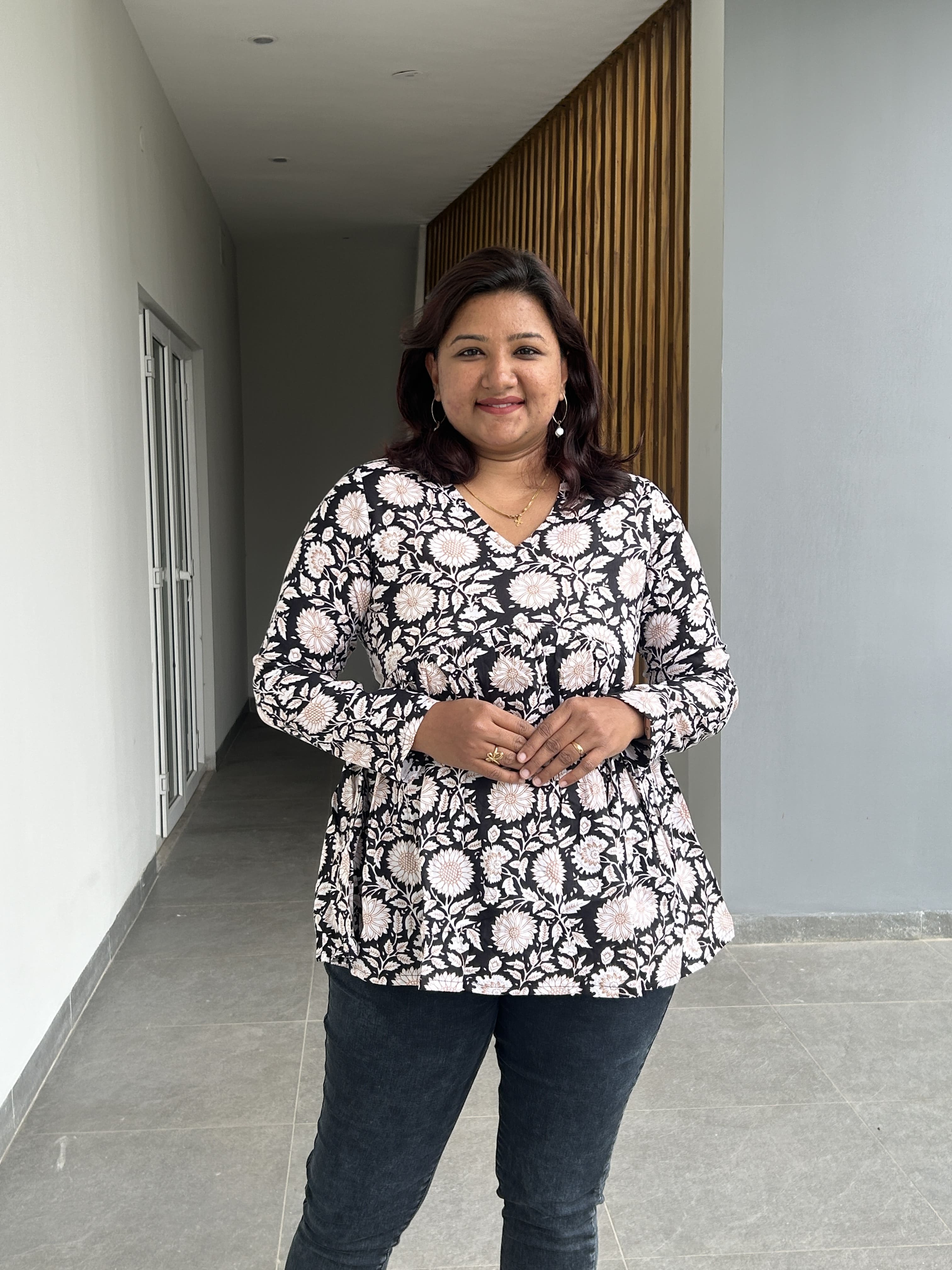 KUR183 - Black brown floral peplum top