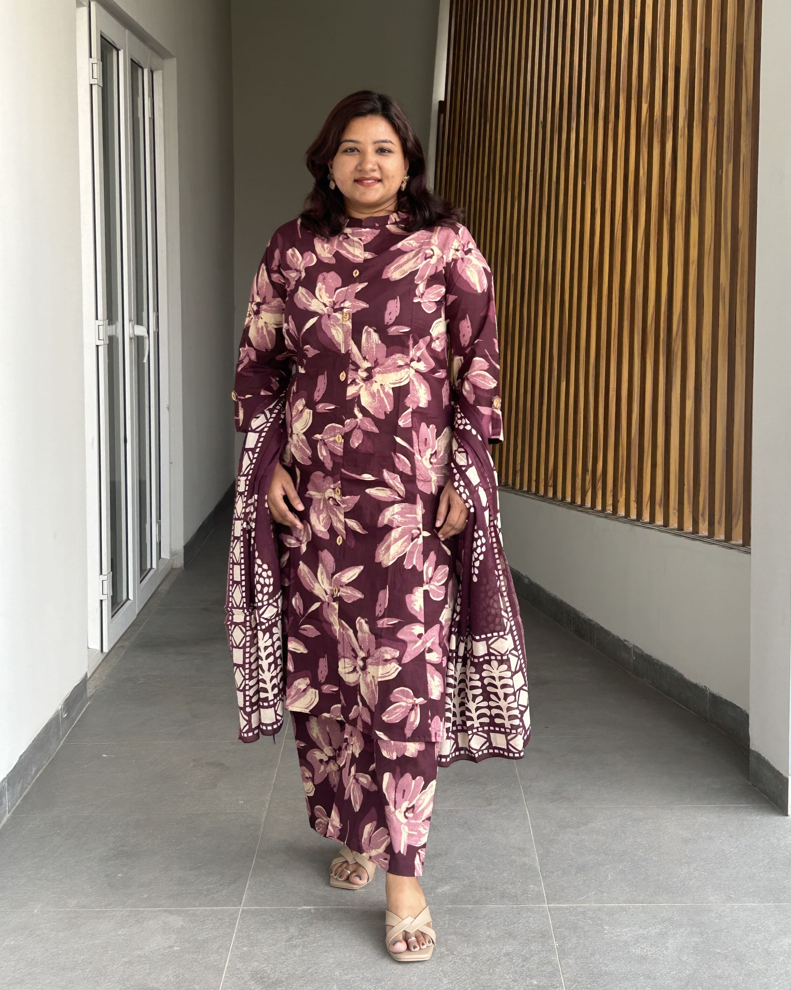 RMS184 - Burgundy Floral mandarin collar cotton suit